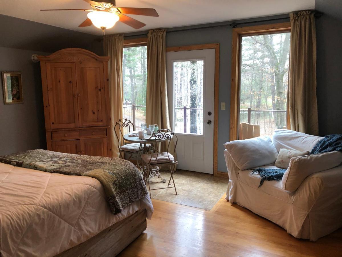 Bed And Breakfast Suite At The Wooded Retreat Pine City ภายนอก รูปภาพ