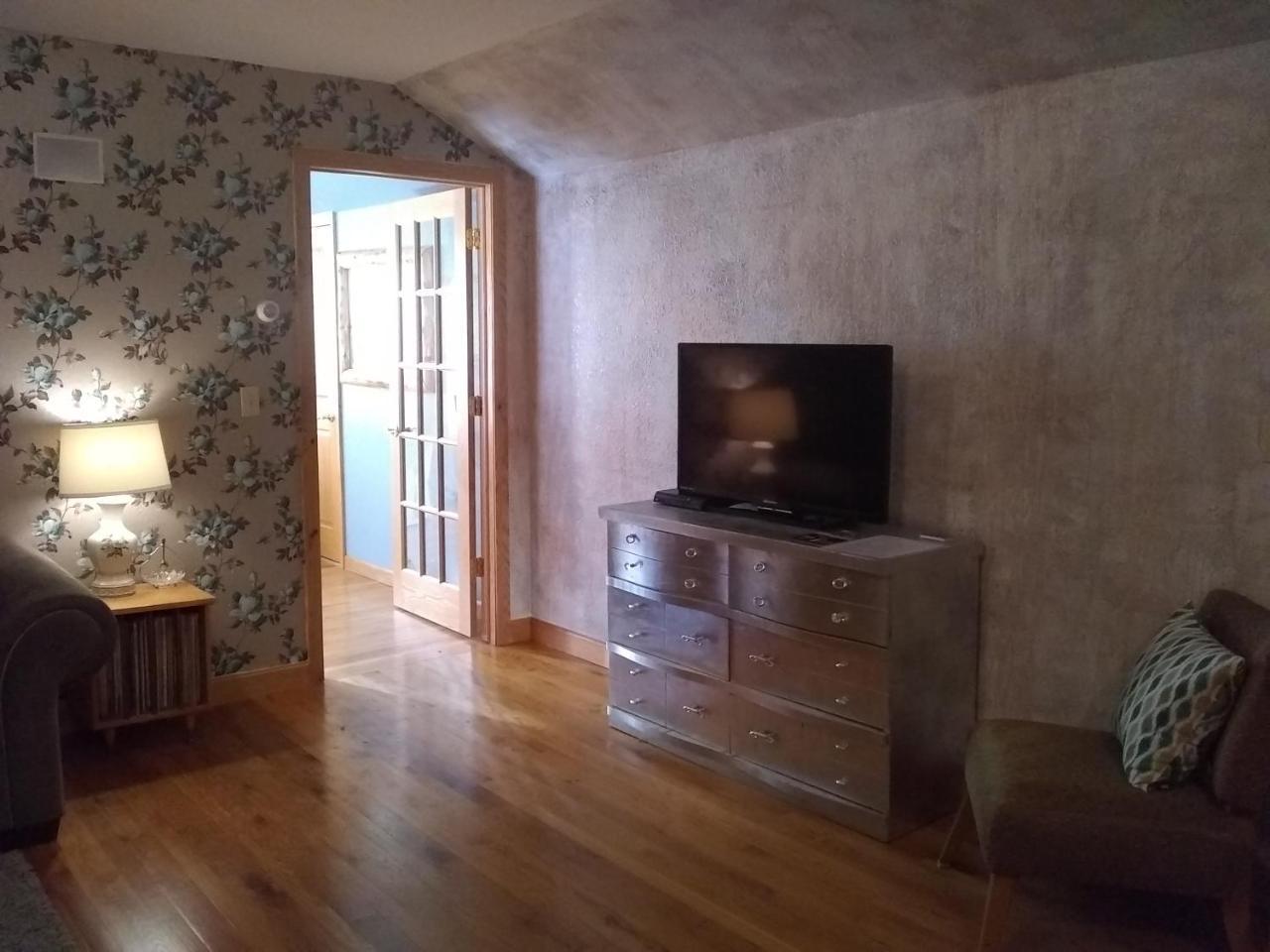 Bed And Breakfast Suite At The Wooded Retreat Pine City ภายนอก รูปภาพ